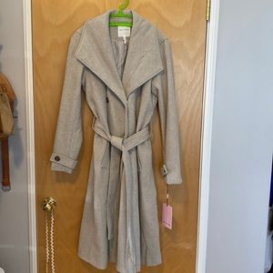 NWT- Fully Lined Gray/Tan Tailored Double Breasted Tie Waist Trench Coat, Sz. L.